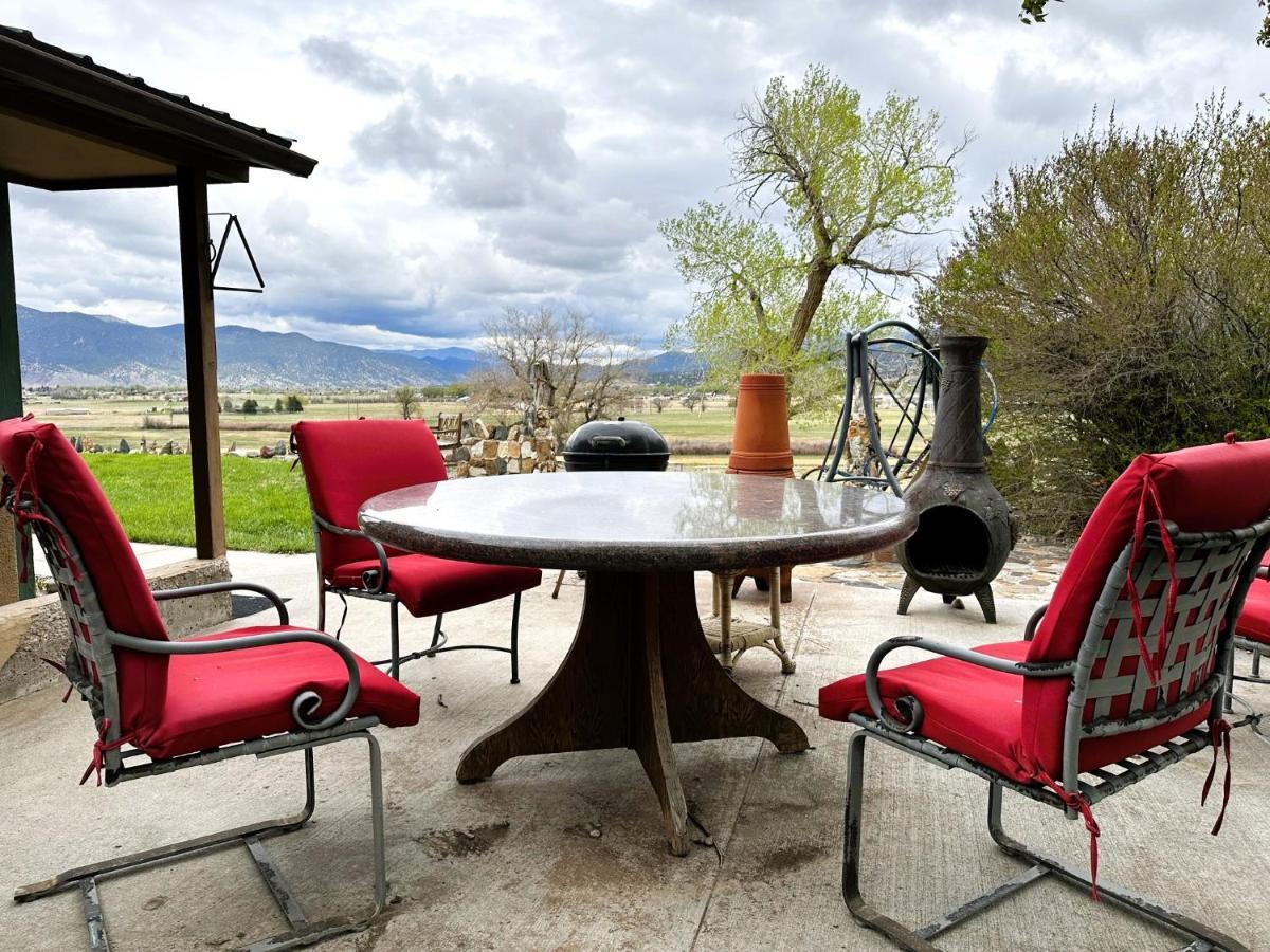Вилла Private Retreat On Working Horse And Cattle Ranch Салида Экстерьер фото